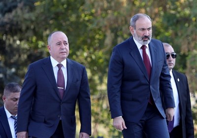  تحولات قفقاز| وزیر دفاع پیشین ارمنستان پاشینیان را به خیانت متهم کرد 