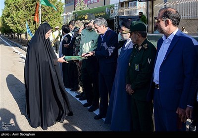 مراسم صبحگاه مشترک نیرو انتظامی در همدان و شیراز