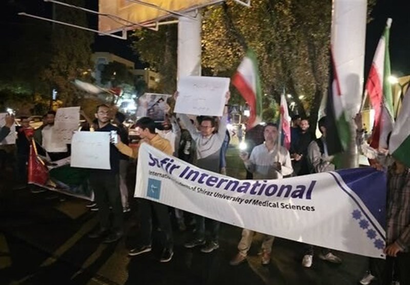 جشن مردم شیراز در حمایت از فلسطین/ محکومیت تجاوزهای رژیم صهیونیستی 