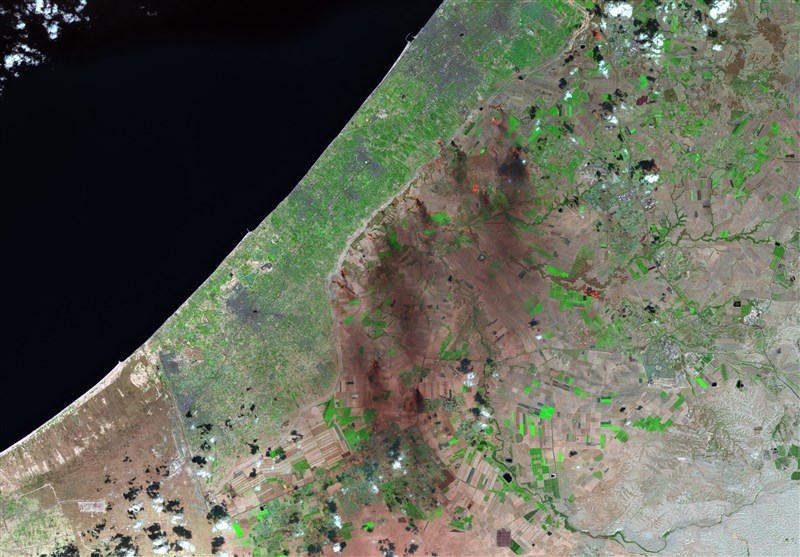 تصاویر ماهواره ای از موشک باران سنگین تل آویو و سدیروت توسط مقاومت فلسطین