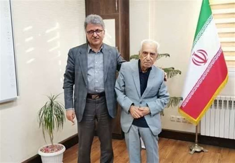 چشم‌پزشک لاهیجانی تمام اموالش را برای توسعه زیرساخت سلامت گیلان بخشید