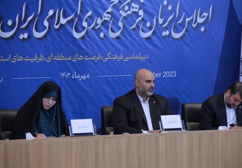 آمادگی شهرداری تهران برای همکاری در برپایی رخدادهای فرهنگی در عرصه‌های بین‌المللی