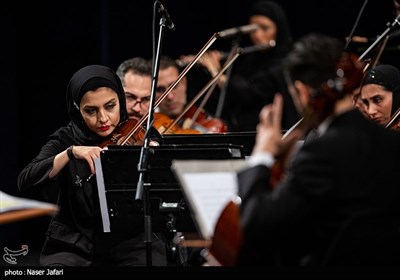 ارکستر ملی ایران به رهبری همایون رحیمیان
