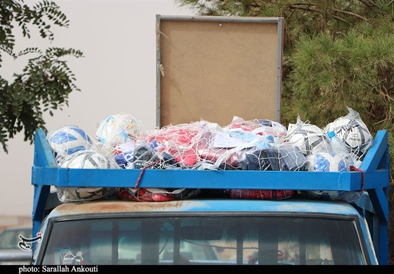 توزیع 3900 بسته معیشتی، لوازم‌التحریر و پوشاک در استان تهران