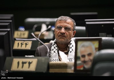نشست فراکسیون انقلاب با حضور وزیر خارجه در خصوص آخرین تحولات فلسطین