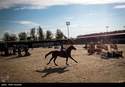 مرحله نهایی مسابقات قهرمان کشوری پرش با اسب