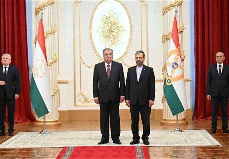 تقدیم استوارنامه سفیر جدید ایران به رئیس جمهور تاجیکستان