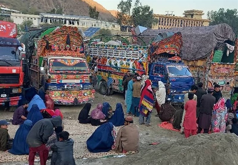تشدید سرکوب پناهجویان افغان در پاکستان؛ اخراج 5 هزار پناهجو در یک روز