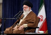 استفتاء از امام خامنه‌ای؛ آیا رعایت پوشش در نمازهای مستحبی واجب است؟