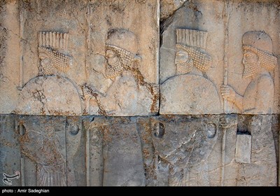 Каменные рельефы Персеполя