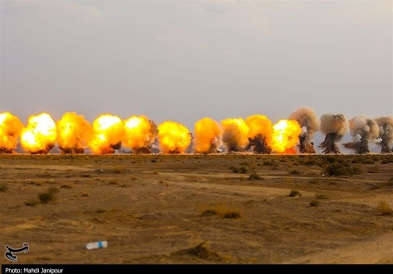 اجرای عملیات آفندی با شلیک موشک‌های فتح 360 در رزمایش ارتش