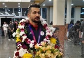استقبال از ورزشکار مدال‌آور بوشهری در رقابت‌های پارا آسیایی هانگژو + تصویر