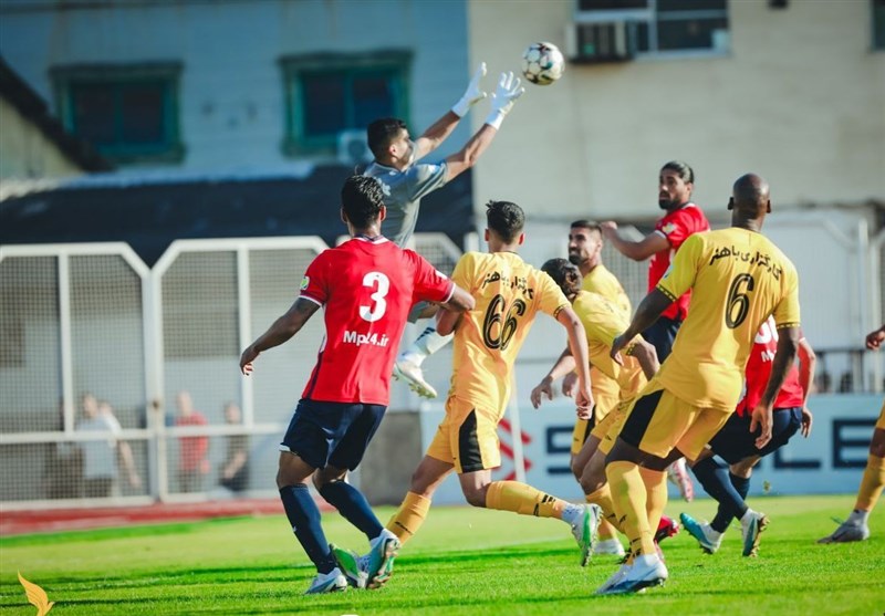 واکاوی تقابل سپاهان و نساجی؛ حساس و پراشتباه در روزی که مورایس تمرکز نداشت