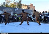 جشنواره سراسری تئاتر خیابانی تبریزیم- عکس خبری تسنیم