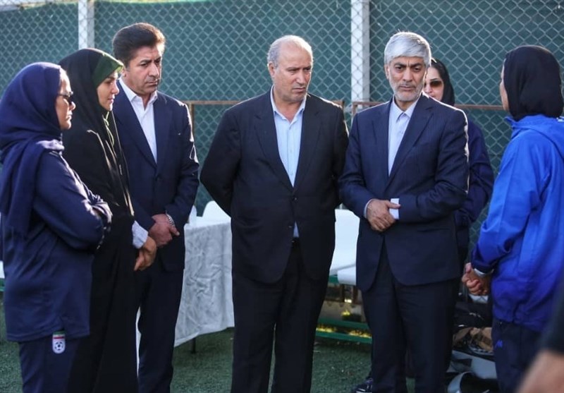 تماس وزیر ورزش و تاج با سرپرست نایب رئیسی بانوان فدراسیون فوتبال