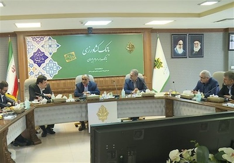 وزیر جهاد کشاورزی: از تمام ظرفیت ها برای تقویت بانک کشاورزی استفاده خواهیم کرد