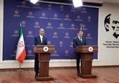 İran ve Türkiye Dışişleri Bakanları Basın Toplantısında Konuştu