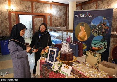 افتتاحیه بازارچه خیریه انجمن دیپلماتیک بانوان