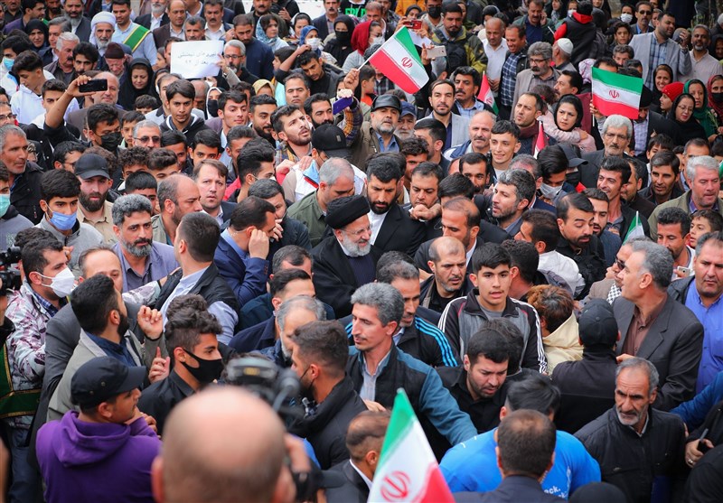 رئیسی: بهبود معیشت مردم در اولویت دولت قرار دارد/ 6 هزار ‌کارخانه تعطیل به چرخه تولید بازگشت