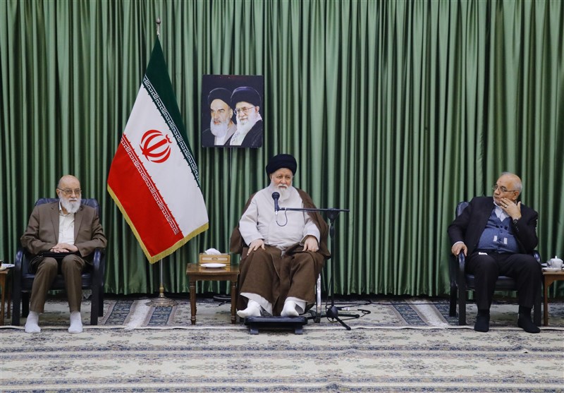 آیت‌‎الله علم‌الهدی: شوراهای شهر الگوی خدمت‌رسانی دستگاه‌های اجرایی هستند