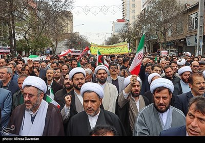راهپیمایی 13 آبان در اردبیل 