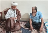 روحانی جهادگری که مسجد را تبدیل به مرکز خدمت‌رسانی به نیازمندان و مردم کرده است