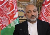 وزیر خارجه پیشین افغانستان: طالبان اخراج پناهجویان افغان از پاکستان را فرصتی برای آشتی ملی قرار دهند