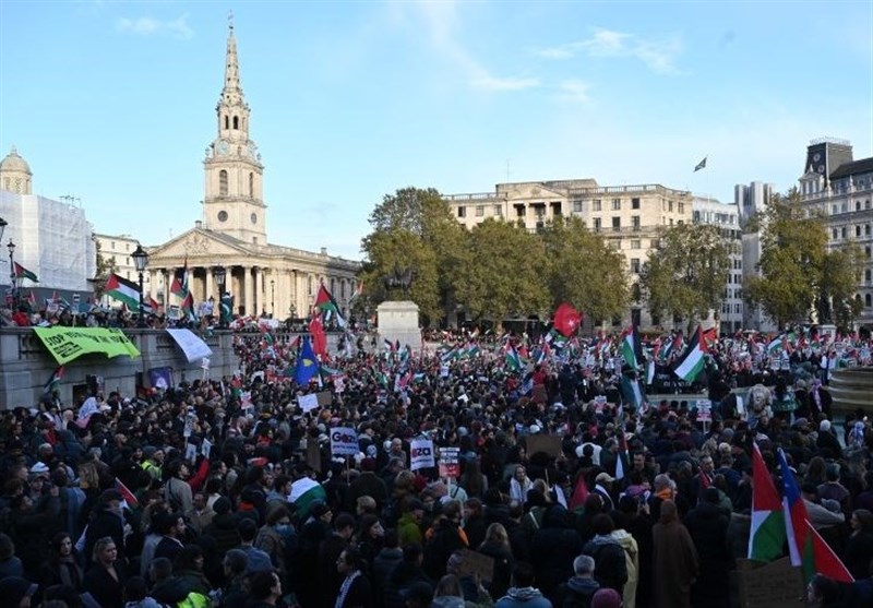 Protesters Rally around World Demanding Immediate Ceasefire in Gaza