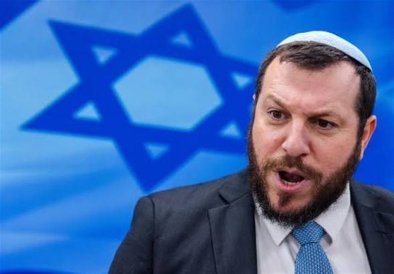 وزیر إسرائیلی یدعو لقصف غزة بقنبلة نوویة