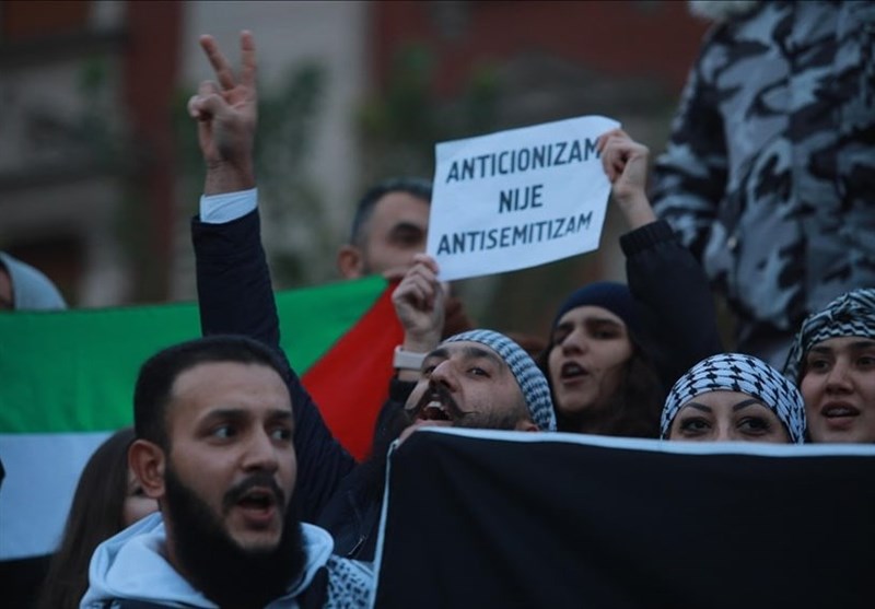 مظاهرة حاشدة فی مدینة تورنتو الکندیة تطالب بوقف إطلاق النار فی غزة