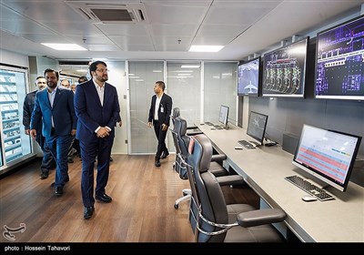  مهرداد بذرپاش وزیر راه و شهرسازی در مراسم افتتاح پایانه جدید فرودگاه بین‌المللی کیش