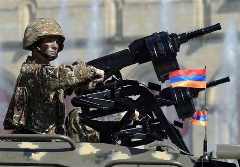 نارضایتی باکو از فروش تسلیحات فرانسه به ارمنستان