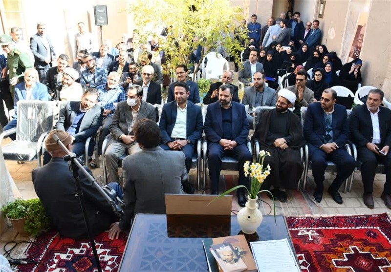 مراسم نکوداشت غلامحسین شکوهی چهره ماندگار تعلیم و تربیت ایران در خوسف برگزار شد