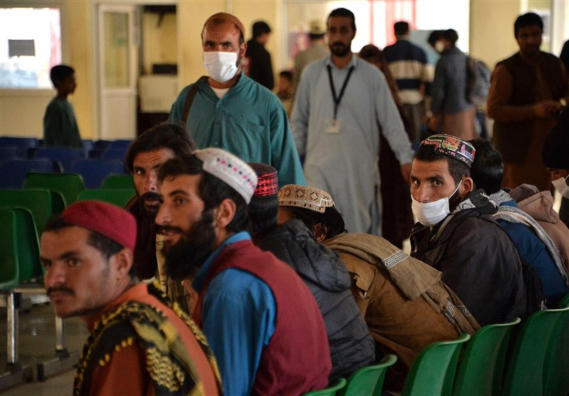 بازگشت داوطلبانه 450 هزار مهاجر از ایران به افغانستان