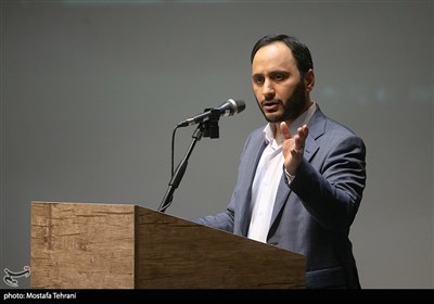  بهادری‌جهرمی: نقشه دشمن برای انزوای سیاسی و اقتصادی ملت ایران، شکست خورد 