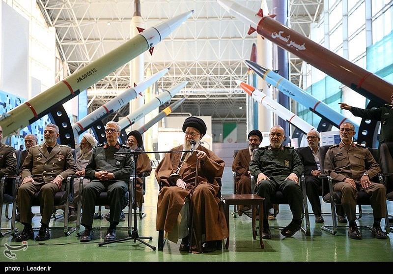 رهبر انقلاب: دولت‌های اسلامی حداقل برای یک مدت محدود رابطه سیاسی خود را با رژیم صهیونیستی قطع کنند