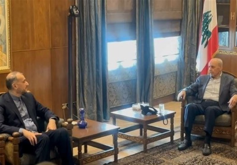 وزیر الخارجیة الایرانی یجری مباحثات فی بیروت مع رئیس البرلمان اللبنانی