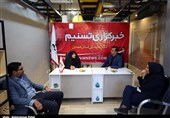 نشست مرضیه یونسی، مدیرکل تعزیزات استان در دفترخبرگزاری تسنیم استان همدان