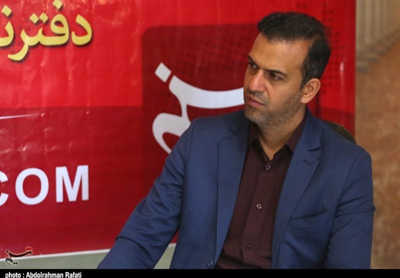 میلاد فضلیان ، مدیردفتر خبرگزاری تسنیم استان همدان در نشست با مدیرکل تعزیزات استان