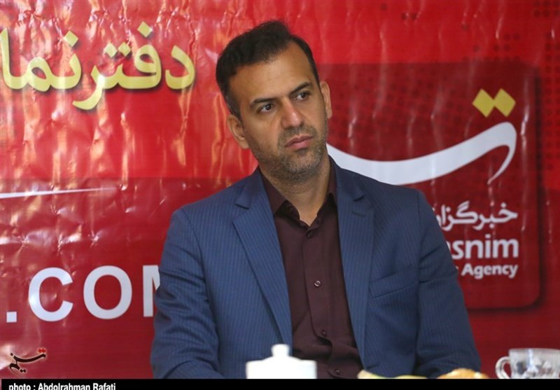 میلاد فضلیان ، مدیر دفتر خبرگزاری تسنیم استان همدان در نشست با مدیرکل تعزیزات استان