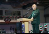 رزمایش بزرگ شکوه اقتدار بسیج در استان یزد/ تجدید بیعت بسیجیان با آرمانهای امام و شهدا + تصاویر