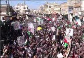 راهپیمایی یمنی‌ها در حمایت از مقاومت فلسطین در «صعده» یمن
