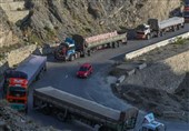 اعمال محدودیت‌های پاکستان بر رانندگان حامل کالاهای تجاری افغانستان