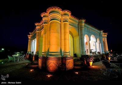 Исторический сад Фатхабад в провинции Керман