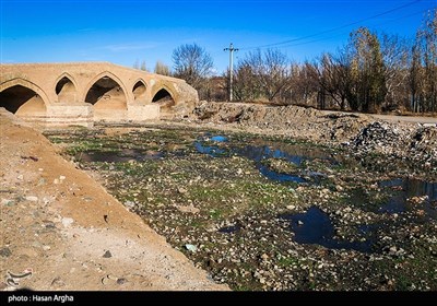 وضعیت نامناسب پل تاریخی حاج سید محمد - زنجان