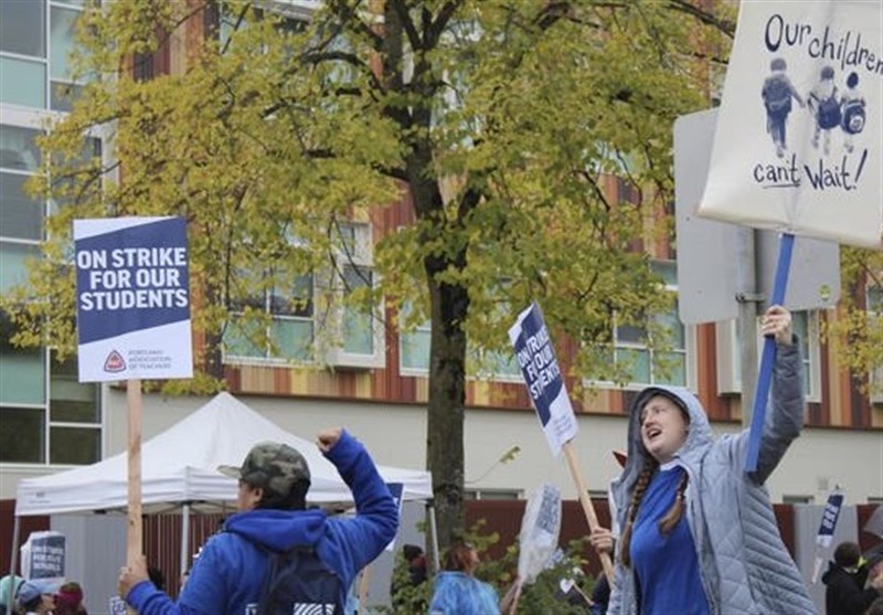 Portland Teachers&apos; Union Reaches Tentative Deal to End Strike