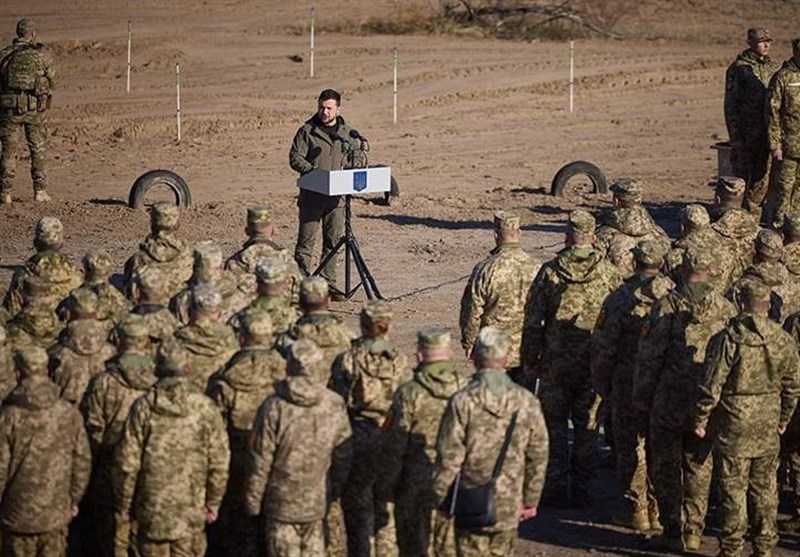 تحولات اوکراین| افزایش نارضایتی در میان نظامیان/ بحران حمایت مالی آمریکا از کی‌یف