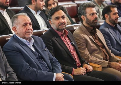  روح‌الله دهقانی فیروزآبادی معاون علمی و فناوری رئیس جمهور در مراسم روز ملی نوآوری و فناوری ایران ساخت 