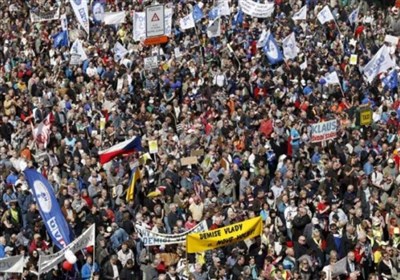  بزرگ‌ترین تظاهرات مردم چک در اعتراض به اقدامات ریاضتی دولت 