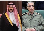 Iran, Saudi Arabia Discuss Promotion of Military Ties